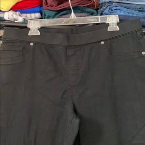 Women’s black jeans with comfort waist